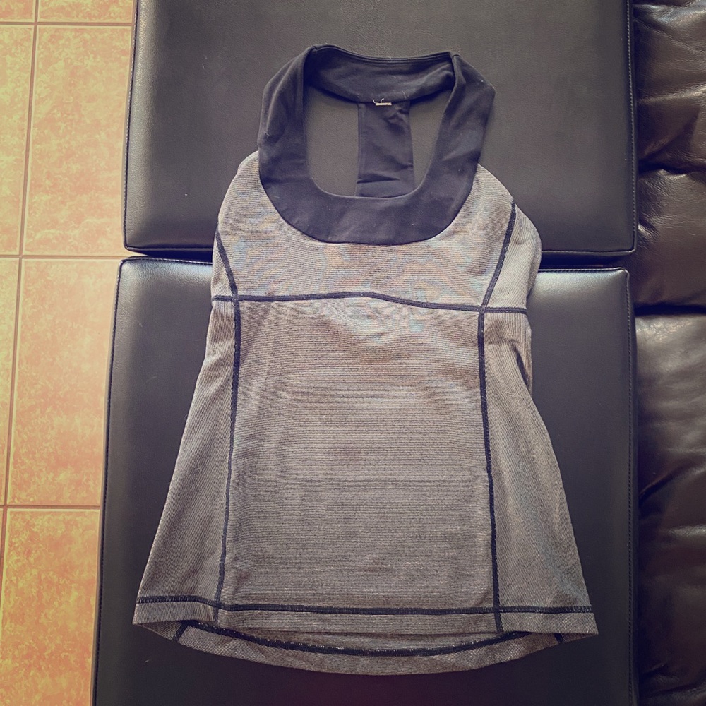 Lululemon workout shirt size 4 black & white strip